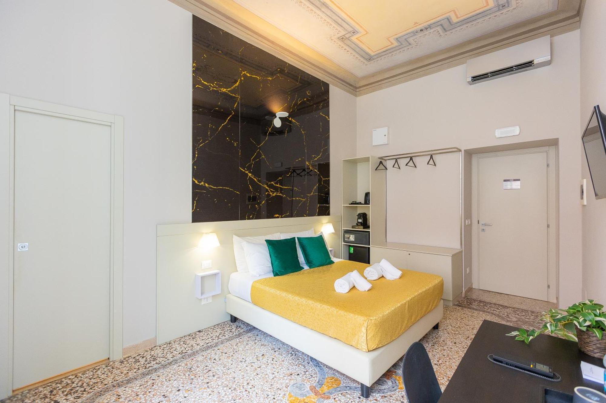 Iron Cityaus Termini โรม ภายนอก รูปภาพ